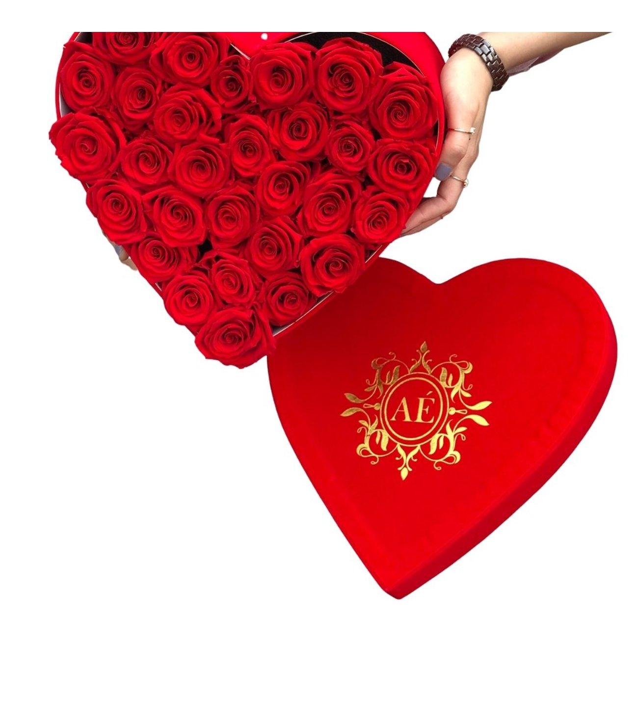 Kırmızı Kadife Kalp Kutu Solmayan Güller- Kırmızı